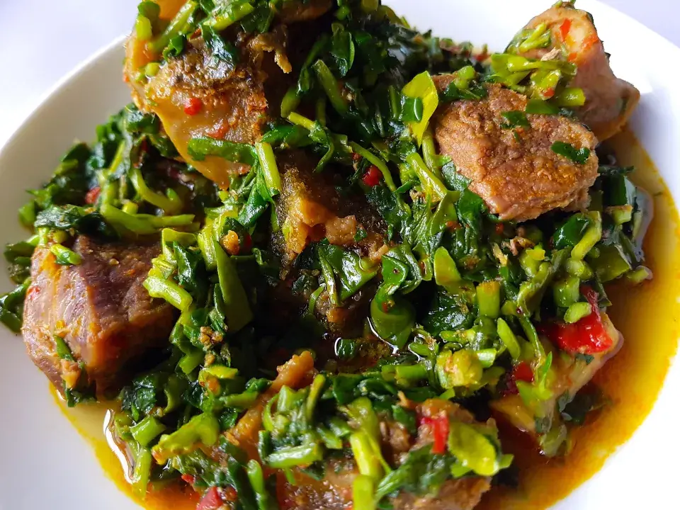 how-to-make-waterleaf-soup-afrolems-1.webp